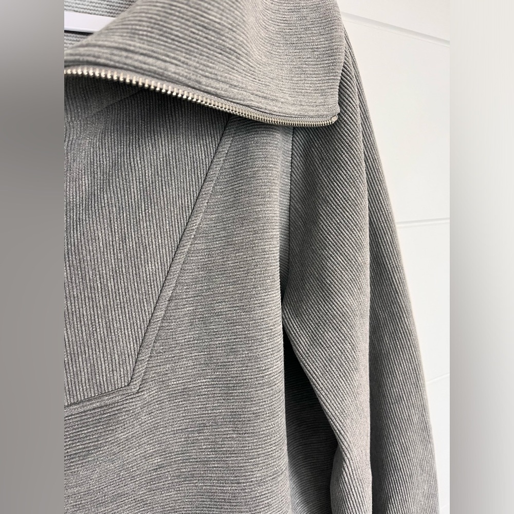 Varley Ottoman Small Gray Zip Pullover Sweatshirt - Picture 2 of 11